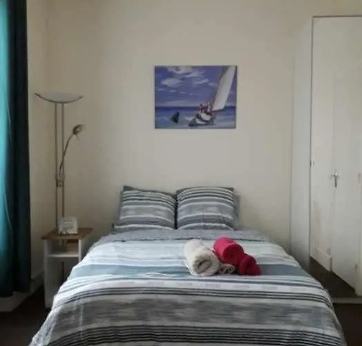 Cabourg Charmant Studio Centre Ville Rue De La Mer